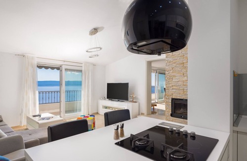 Pisak House | Villa Sandra - Privater Pool by Interhome