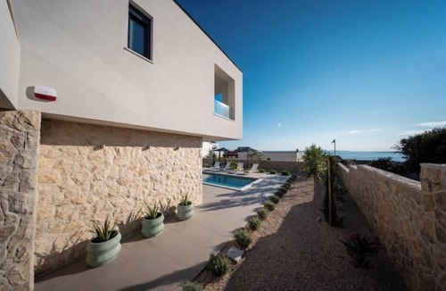 Mandre Villa | Villa Sempreviva - Villa with Pool, Sauna & Gym