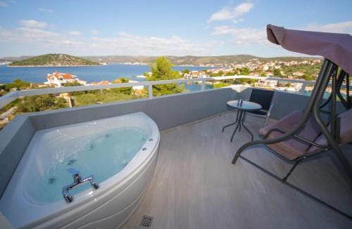 Razanj Apartment | Villa Sena