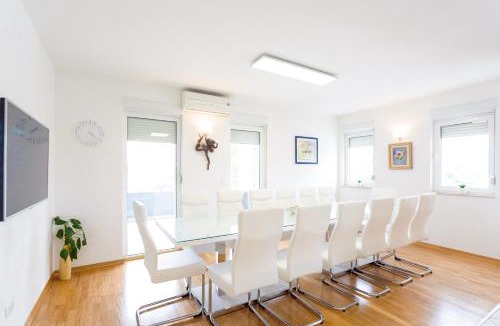 Razanj Apartment | Villa Sena