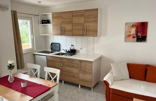 Orebic Apartment | Villa Senija
