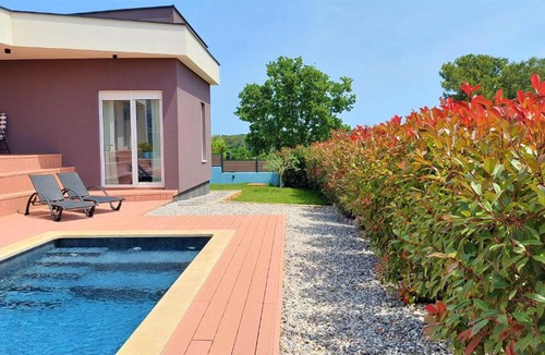 Vintijan Villa | Villa Senorita