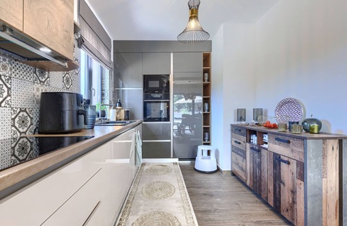 Topid House | Villa Shea by Interhome