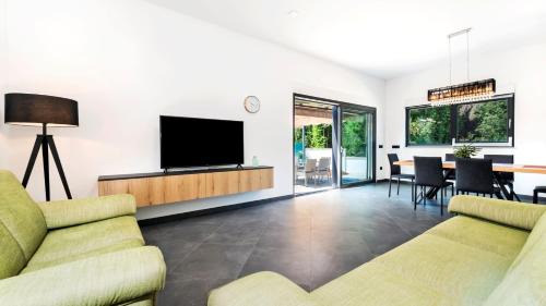 Borik Villa | Villa Sirene by Villas Guide
