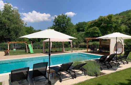 Petrovaradin Villa | Villa Smaragdis
