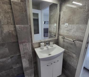 Bogomolje Apartment | Villa Smokvina