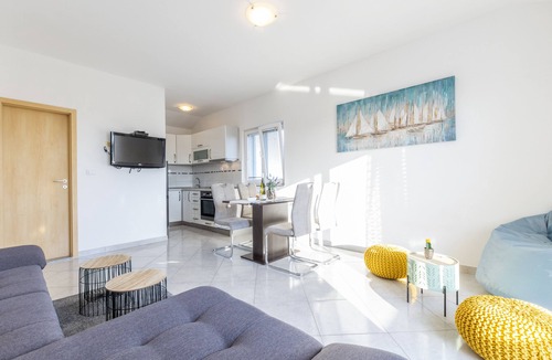 Rogoznica Villa | Villa Spark * with pool in Rogoznica/Zečevo