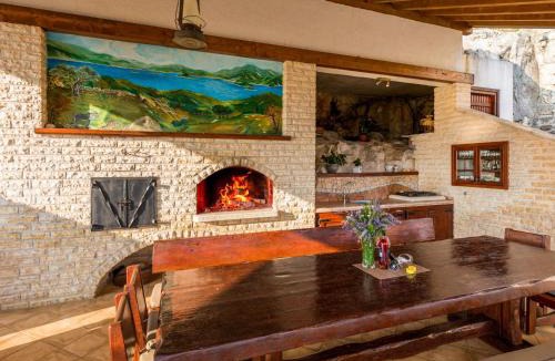 Slivno Villa | Villa Stolovi by Interhome