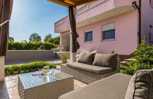 Stobrec Villa | Villa Sweet Home Marija With Heated Pool