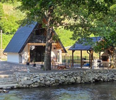 Sipovo House | Villa Tea