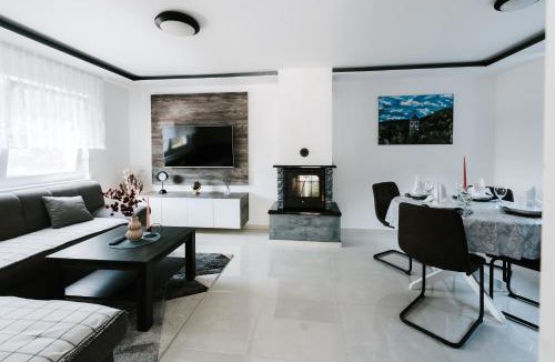 Velika Villa | Villa Tina