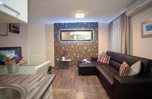 Split House | Villa Toni Design Apartments