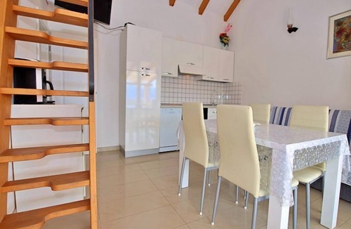 Sutivan House | Villa Tonka by Interhome