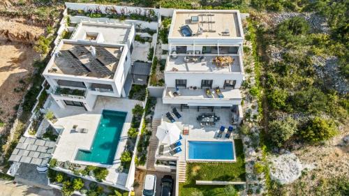 Razanj Villa | Villa Tyra