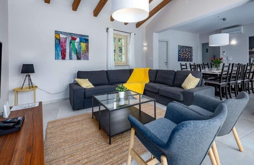 Pazin Villa | Villa Valffiorita with swimming pool in center of Istria