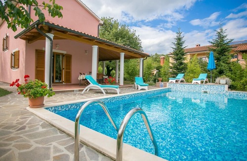 Laginji Villa | Villa Valmonida with Pool, Sauna, Gym and BBQ