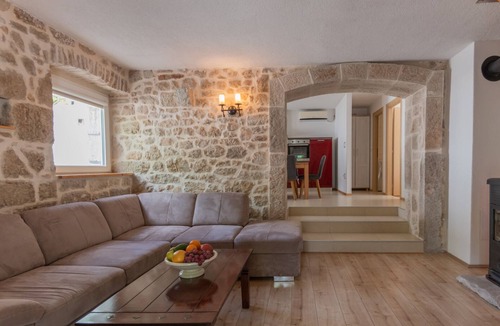 Podbablje Villa | Villa Veronika - Makarska by Villas Guide