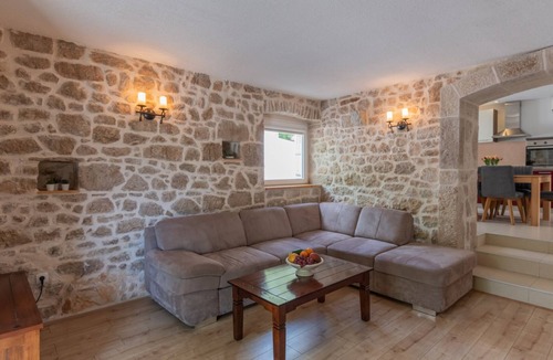 Podbablje Villa | Villa Veronika - Makarska by Villas Guide