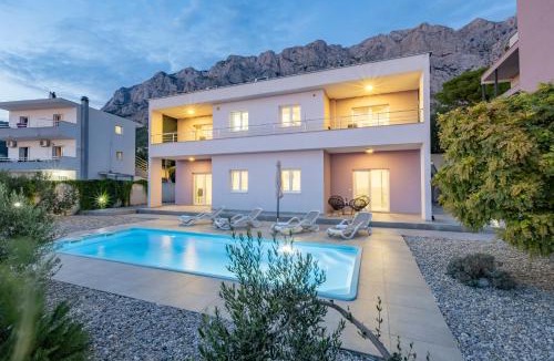 Veliko Brdo House | VILLA VIS MARIS