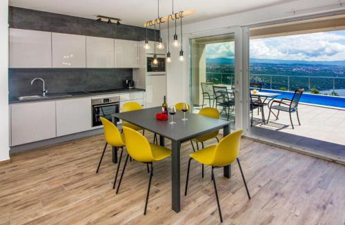 Pobri Villa | Villa Vista sul Quarnero by Interhome