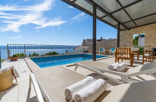Omis Villa | Villa Vitomira - Four Bedroom Villa, Sleeps 8
