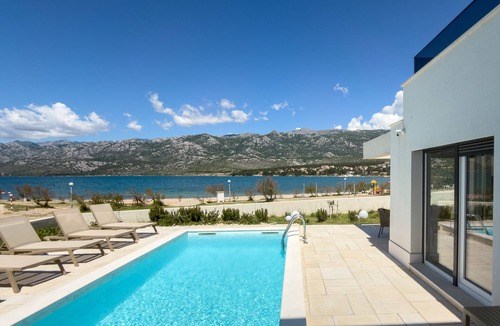 Rovanjska Villa | Villa Wave of Love with Sea View and Pool