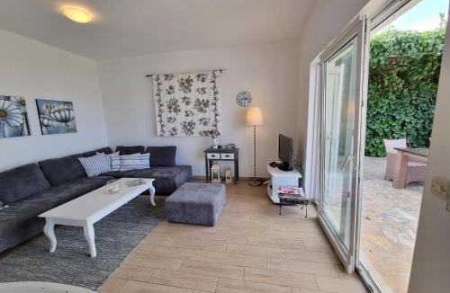 Trogir Villa | Villa with heated pool, Trogir