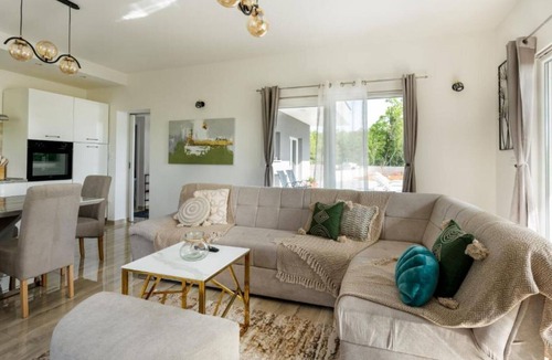 Cista Provo Villa | Villa with mountain view