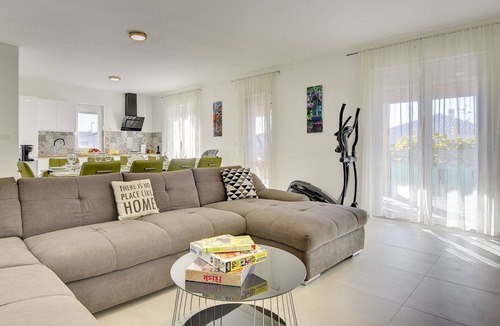 Sikici House | Villa with private pool, playground, WiFi, air conditioning, BBQ