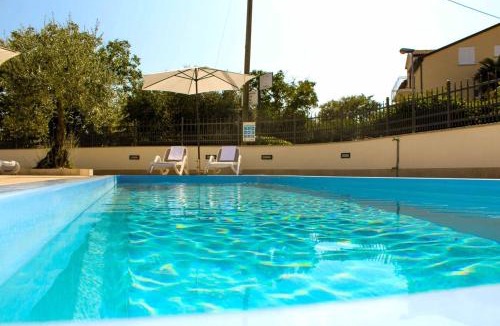 Gulici Villa | Villa Zare
