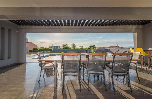 Privlaka Villa | VILLA ZRINKO