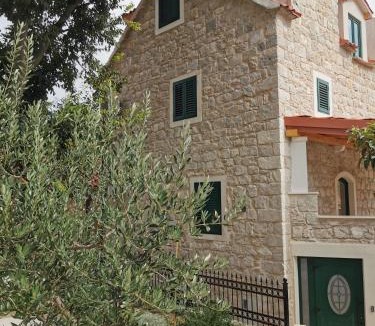 Split House | Villabella Luxury Rooms