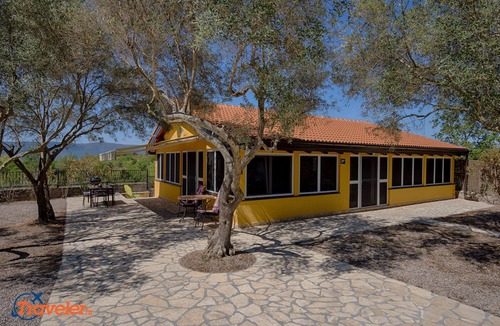 Skrbcici House | Villetta with pool, garden with olive trees - TRAVELER Reiseburo Krk - ID 2202