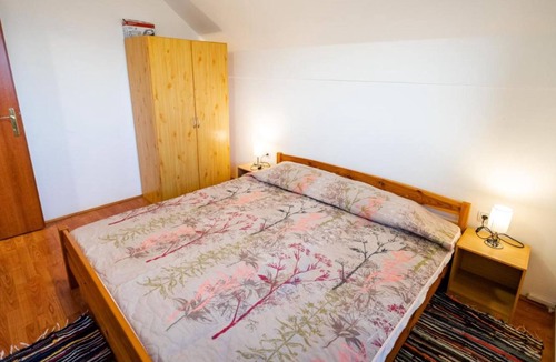 Gorenja Vas pri Smarjeti House | Vineyard Cottage Bregač, Šmarješke Toplice, Slovenia