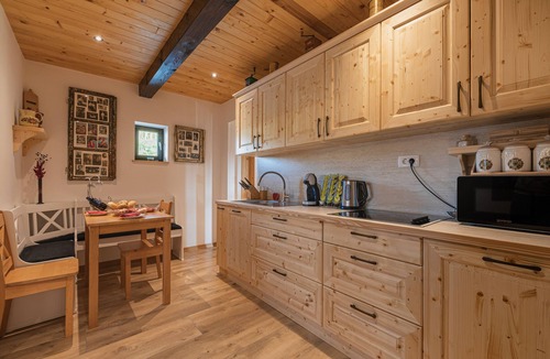 Bostanj House | Vineyard Cottage Grajska Kašča, Mirna, Slovenia