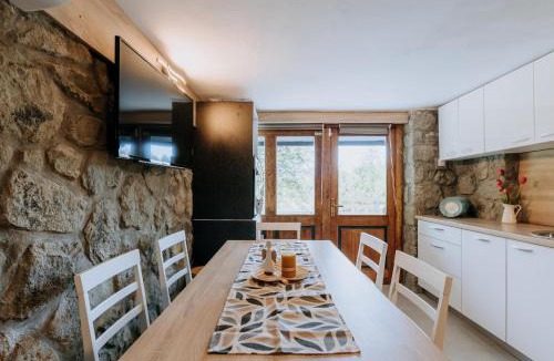 Orahovica Cabin | Vista Lago,Orahovica jezero
