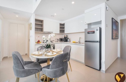 Za'abeel 2 Apartment | Vogue, Downtown with Easy Access to Dubai Mall