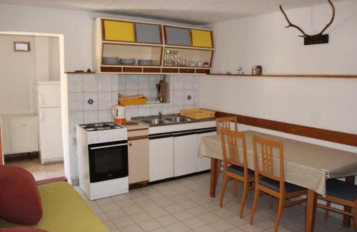 Pakostane Apartment | Vrana Lake Houses Kukin