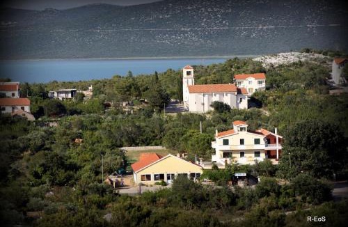 Drage House | Vulinka Pension