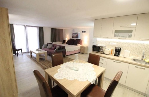 Trebinje Villa | WATERFRONT VILLA SUNSET DREAM WITH POOL