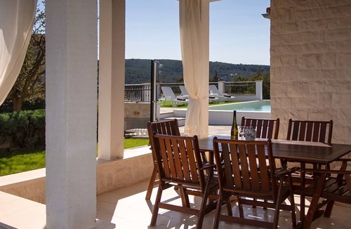 Sibenik Villa | Whitestone Villa by Villas Guide