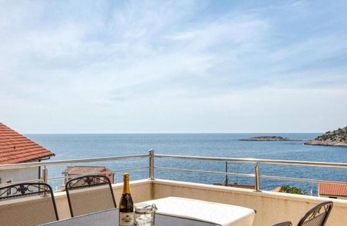 Razanj Villa | Whole house on 3 floors with heated swimming pool in complete only 70 m from sea