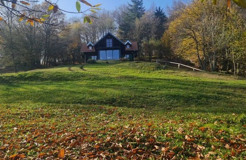 Breznik Plesivicki House | Wild Rose Samobor: Tranquil Holiday Home – Relax, Recharge, Enjoy Nature!