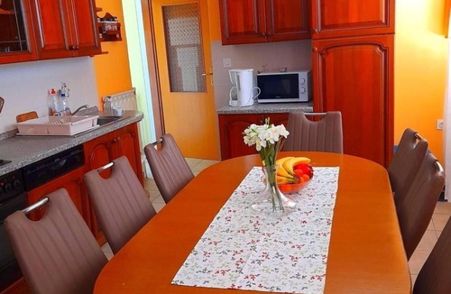 Kampor Apartment | Wohnung in Kampor mit gemauertem Grill by Interhome