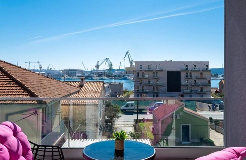 Trogir Apartment | Wohnung Lana by Interhome