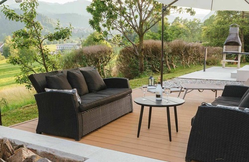Bled House | Wonderful private villa for 8 people with WIFI, A/C, TV, terrace, panoramic view and parking