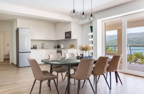 Garjak House | Wonderful private villa for 8 guests with A/C, WIFI, hot tub, private pool, TV and terrace