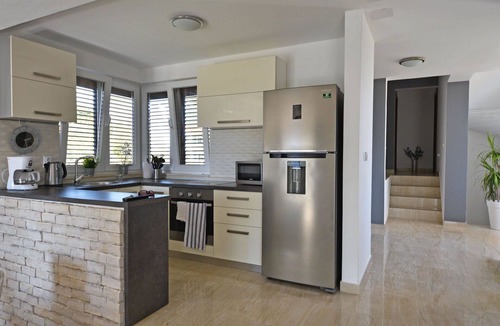 Bibinje House | Wonderful private villa for 8 guests with A/C, private pool, hot tub, WIFI, TV and terrace