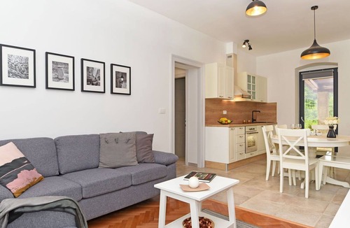 Snasici House | Wonderful private villa for 6 guests with A/C, WIFI, private pool, TV, terrace and pets allowed