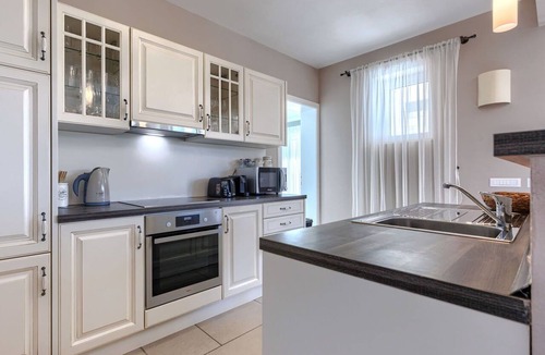 Strpacici Villa | Wonderful private villa with private pool, WIFI, A/C, hot tub, TV, terrace and pets allowed